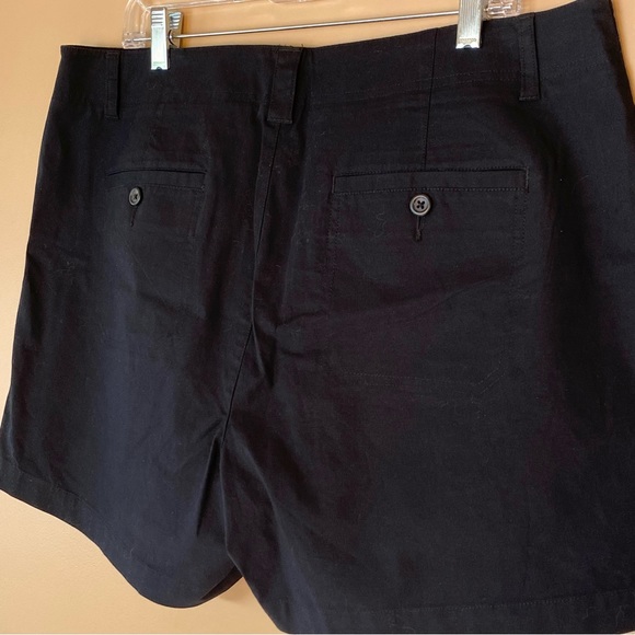 Docker’s size 16 black shorts, NWOT, five pocket styling with belt loops - Picture 7 of 8